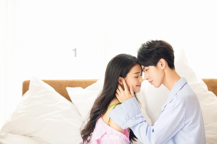 玩滑板的男孩逃脱2