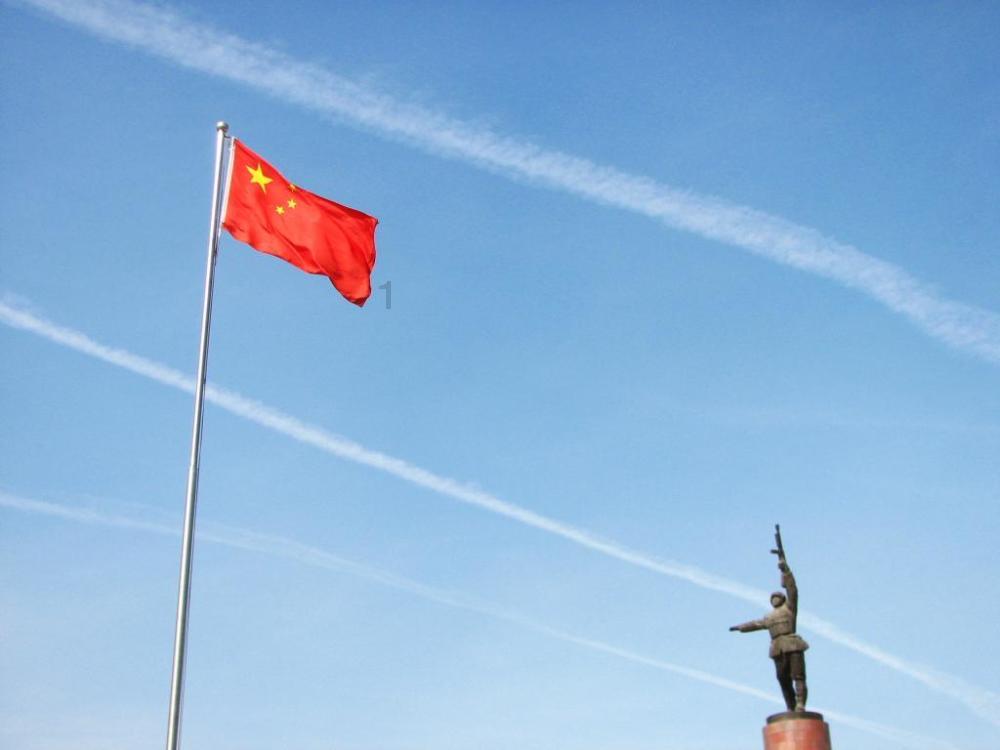 刘德华、吴京联手拯救地球!流浪地球3,2027年春节燃爆银幕